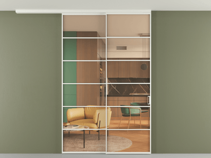 Алюминевая перегородка pv2_2_04_ Алюминий светло-серый Прозрачное оранжевое стекло, триплекс, 6мм. Цвет Алюминий светло-серый. Материал Алюминий в эмали. Коллекция Перегородка Formato вдоль стены на потолок телескопик синхро 2. Картинка.